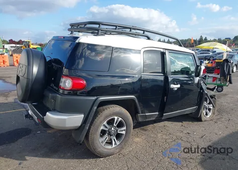 2012 Toyota Fj Cruiser z USA, uszkodzony, nr VIN JTEBU4BF5CK146372